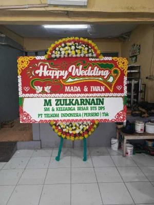 Papan Bunga di Ujung Menteng